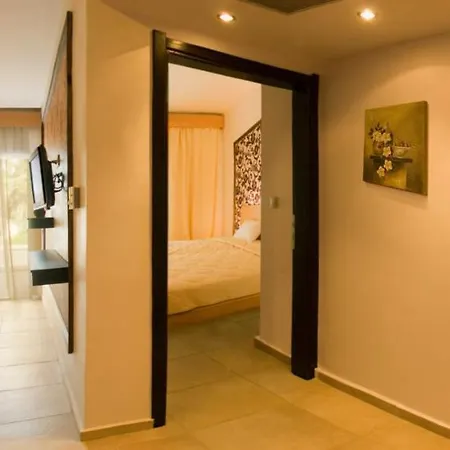 Rhodes Imperial Suite, Luxury With Private Pool Han